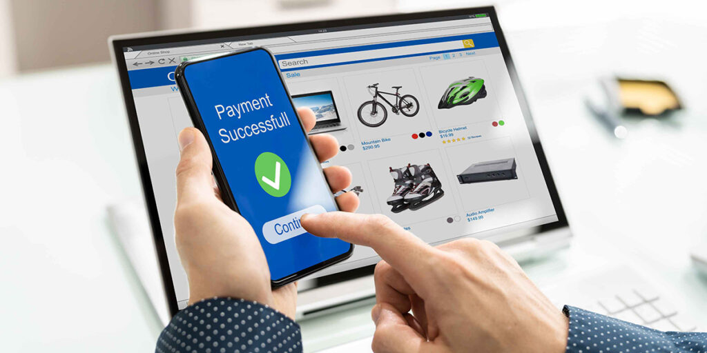 ¿Qué factores son clave en la decisión de compra, a través de un e-commerce, de un consumidor de España?