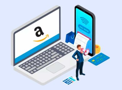 Ordenador con logo de Amazon en pantalla